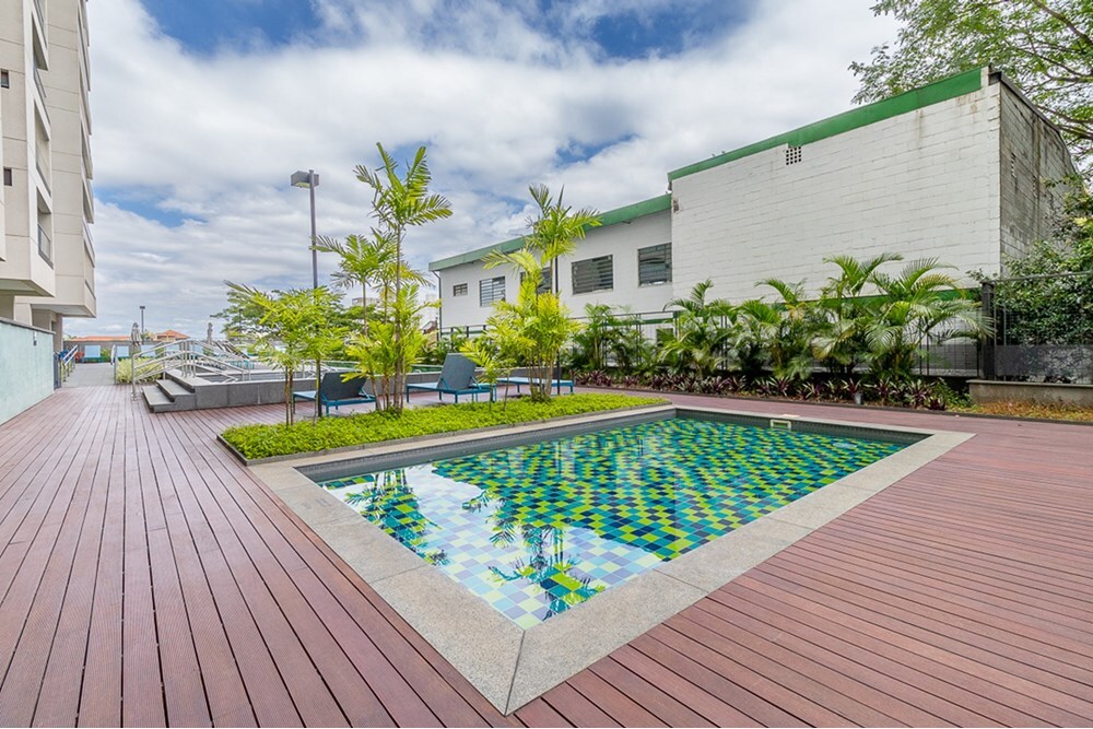 PCV 950 Apto 601081006-108 - REMAX Lepex Exclusividades