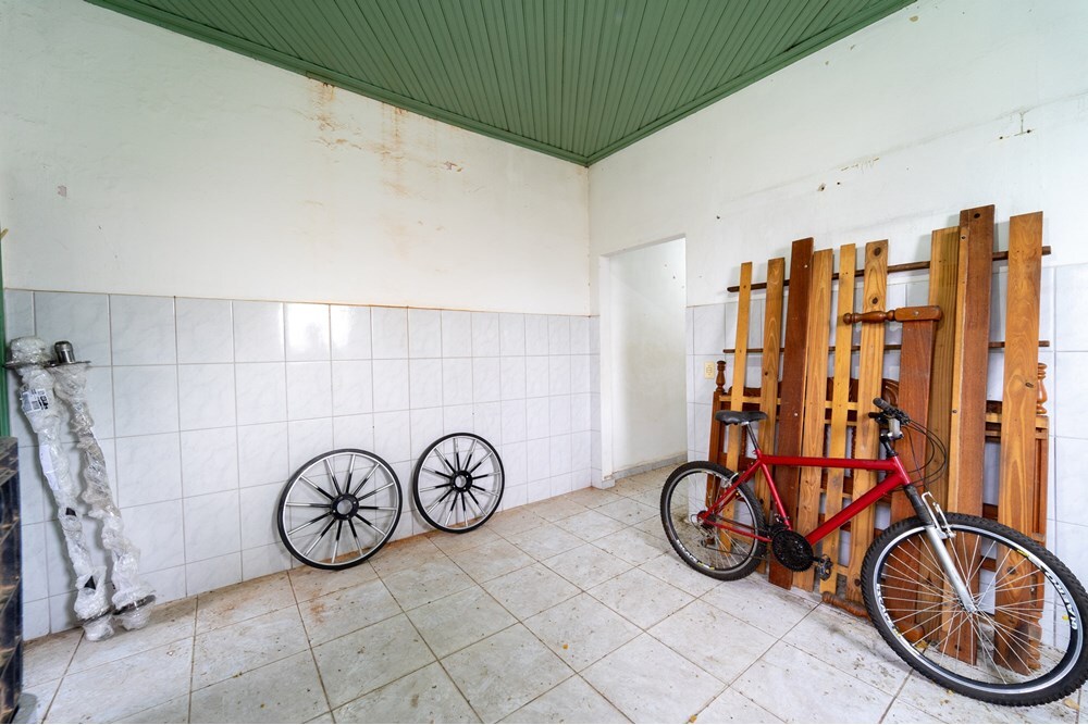 VNBDAG 271 Pavilhão 690591010-39 - REMAX Máxima Exclusividades