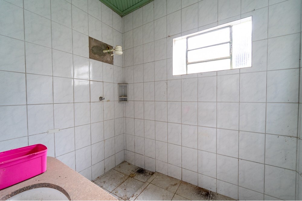 VNBDAG 271 Pavilhão 690591010-39 - REMAX Máxima Exclusividades