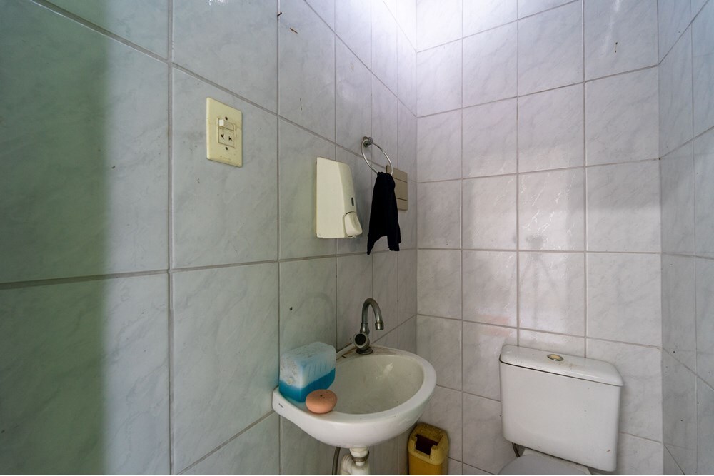 VNBDAG 271 Pavilhão 690591010-39 - REMAX Máxima Exclusividades