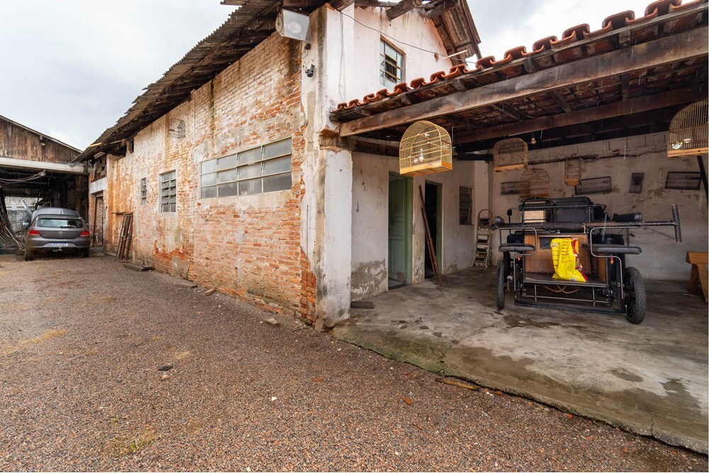 VNBDAG 271 Pavilhão 690591010-39 - REMAX Máxima Exclusividades