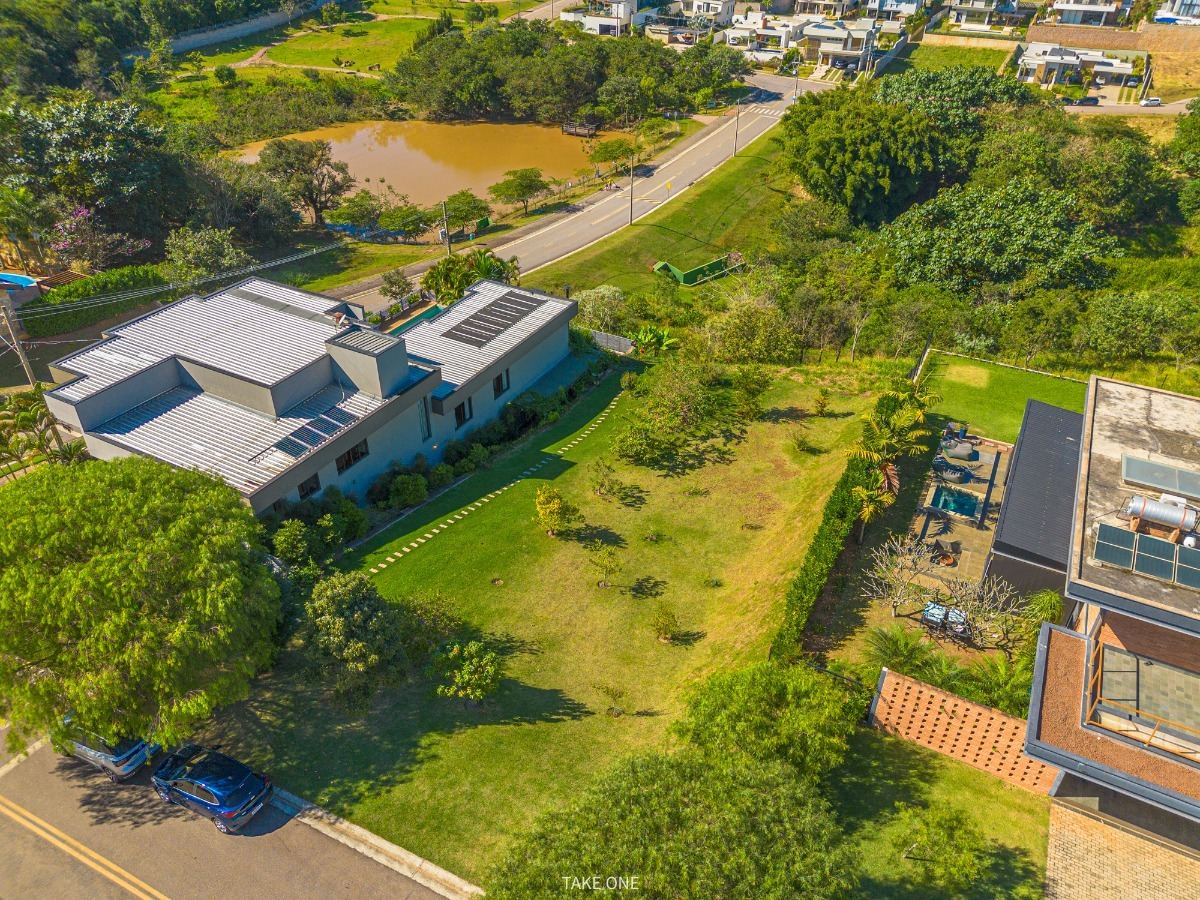 Residencial Multifamiliar de 800m² no bairro Monte Alegre, em Vinhedo | Eu Corretor