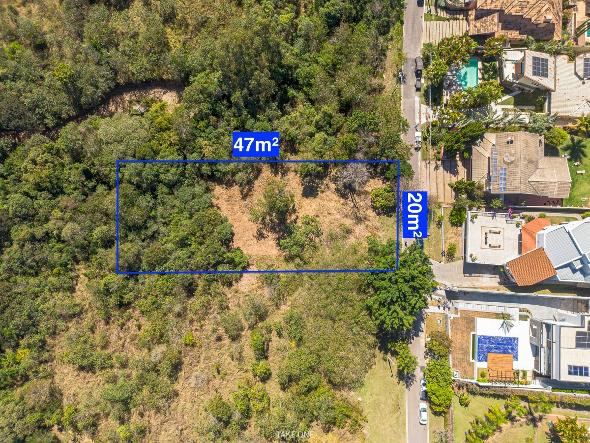 Residencial Multifamiliar de 943m² no bairro Vista Alegre, em Vinhedo | Eu Corretor