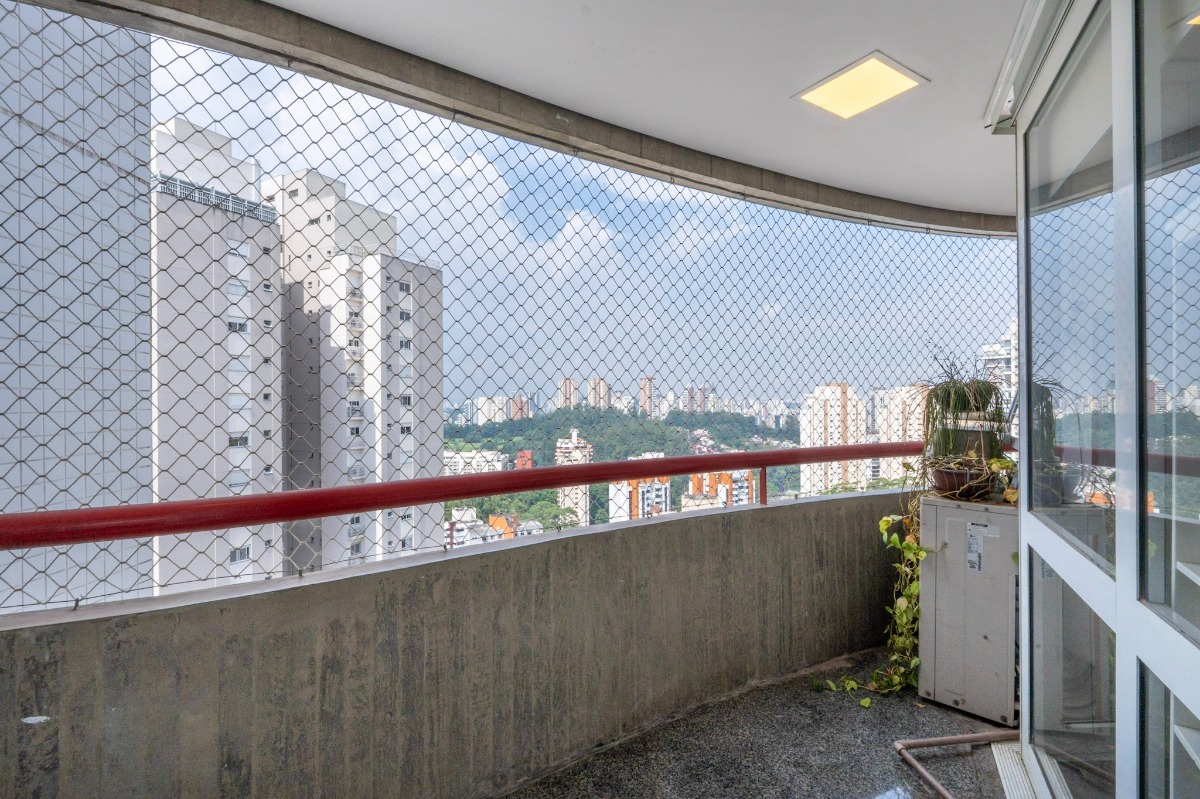 Residencial Multifamiliar de 4 quartos, 210m² no bairro Vila Andrade, em São Paulo | Eu Corretor
