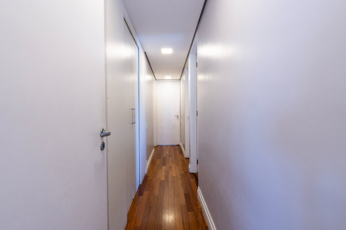 Residencial Multifamiliar de 4 quartos, 210m² no bairro Vila Andrade, em São Paulo | Eu Corretor