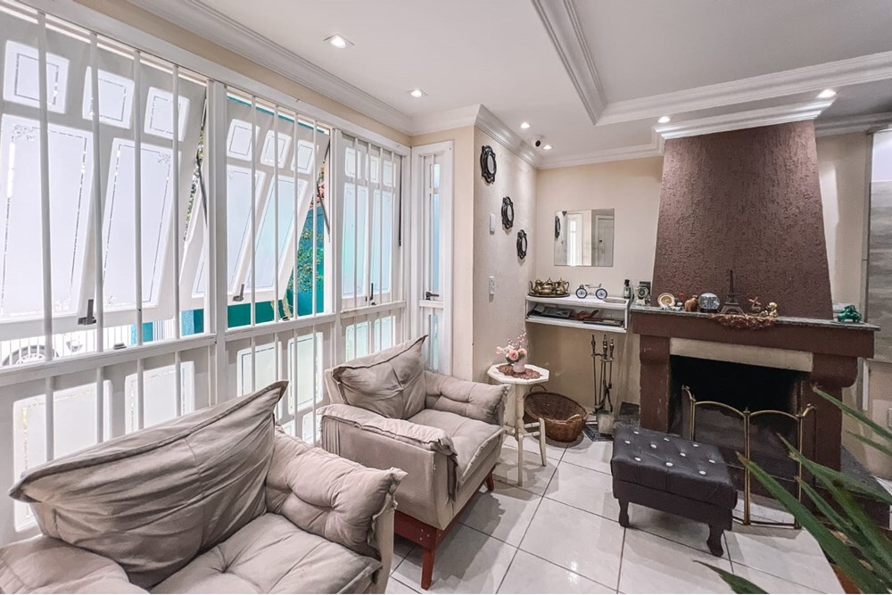 SLSSF 660 610241017-75 - REMAX 520 Exclusividades