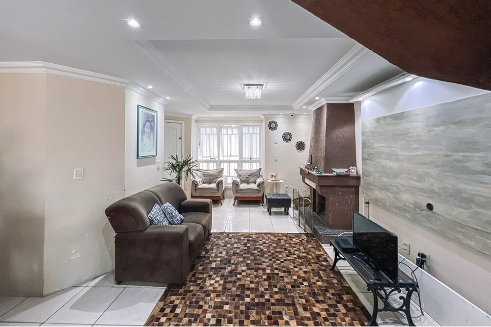 SLSSF 660 610241017-75 - REMAX 520 Exclusividades