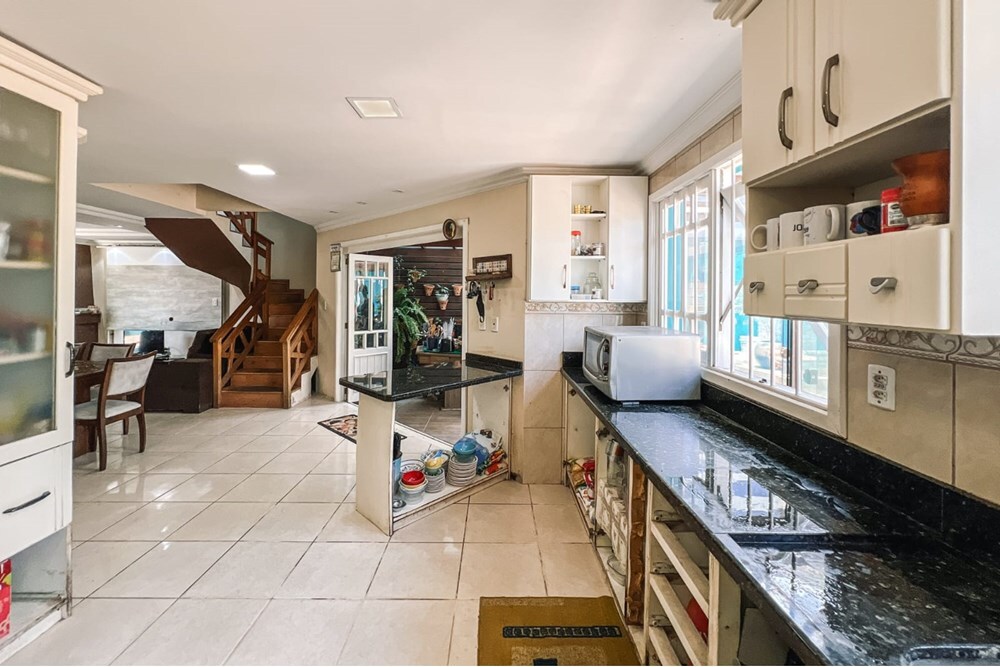 SLSSF 660 610241017-75 - REMAX 520 Exclusividades