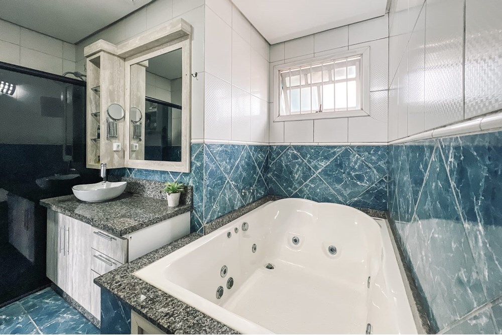 SLSSF 660 610241017-75 - REMAX 520 Exclusividades