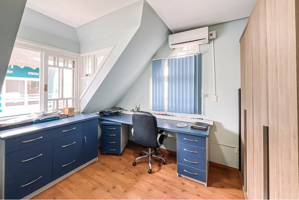 SLSSF 660 610241017-75 - REMAX 520 Exclusividades