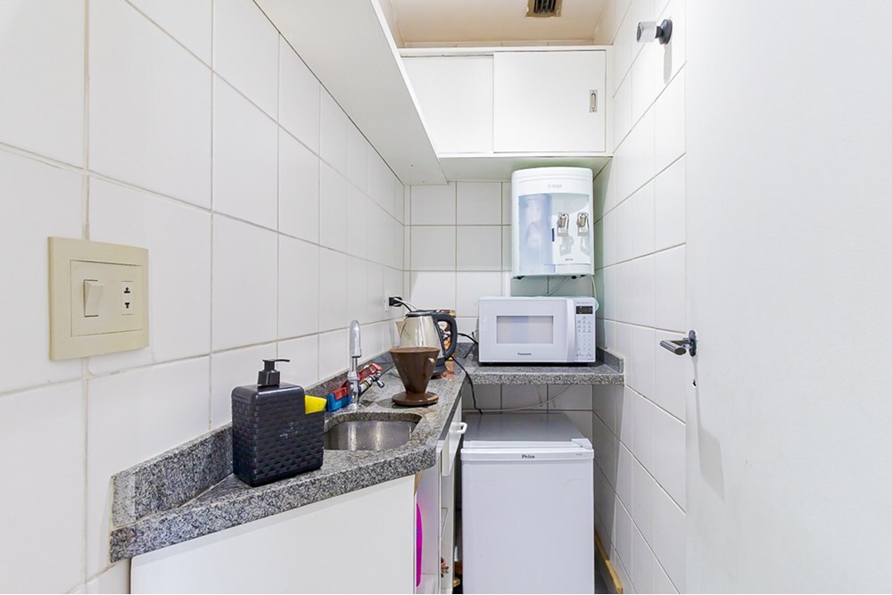 SCA 672 Sala 601081007-90 - REMAX Lepex Exclusividades