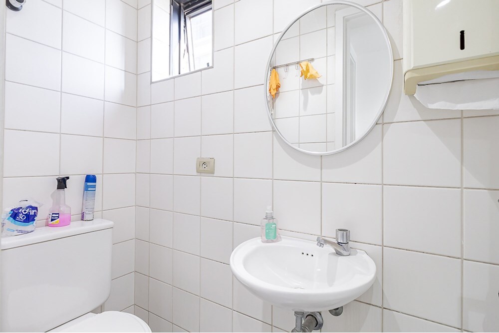 SCA 672 Sala 601081007-90 - REMAX Lepex Exclusividades