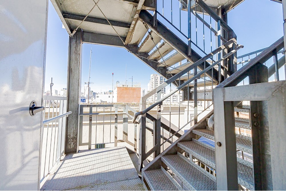 SCA 672 Sala 601081007-90 - REMAX Lepex Exclusividades