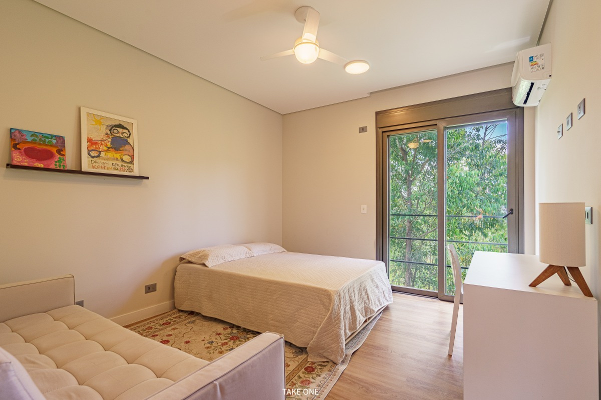 Residencial Multifamiliar de 5 quartos, 622m² no bairro Centro, em Araçariguama | Eu Corretor