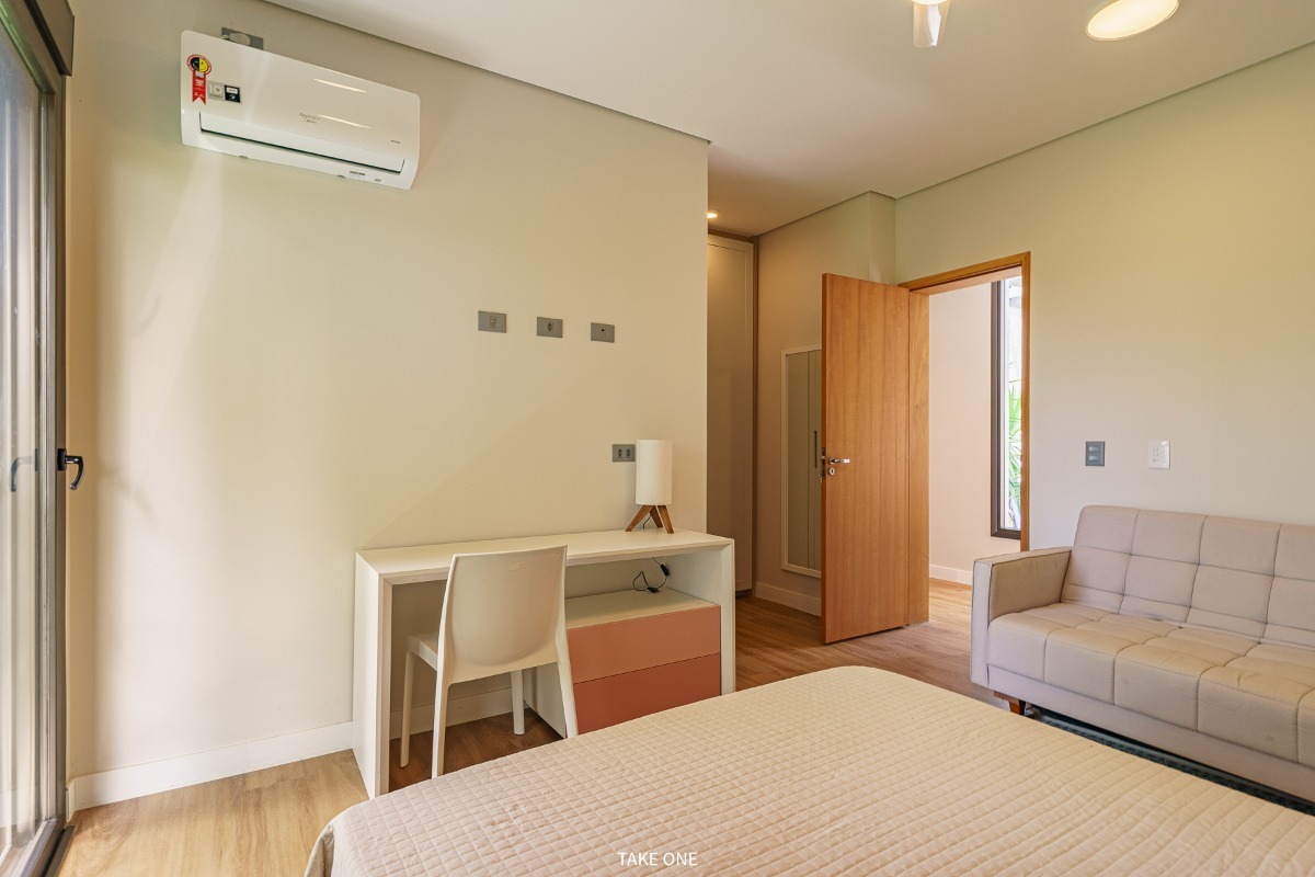 Residencial Multifamiliar de 5 quartos, 622m² no bairro Centro, em Araçariguama | Eu Corretor