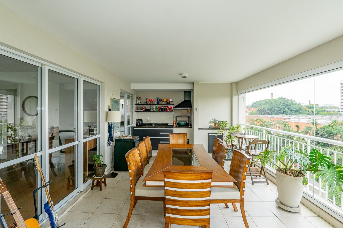 Residencial Multifamiliar de 3 quartos, 160m² no bairro Santo Amaro, em São Paulo | Eu Corretor