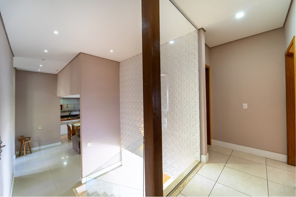 Residencial Multifamiliar de 5 quartos, 337m² no bairro Colinas de Inhandjara, em Itupeva | Eu Corretor