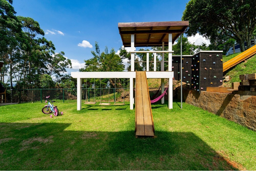 CDIA 352 Casa 690591010-40 - REMAX Máxima Exclusividades