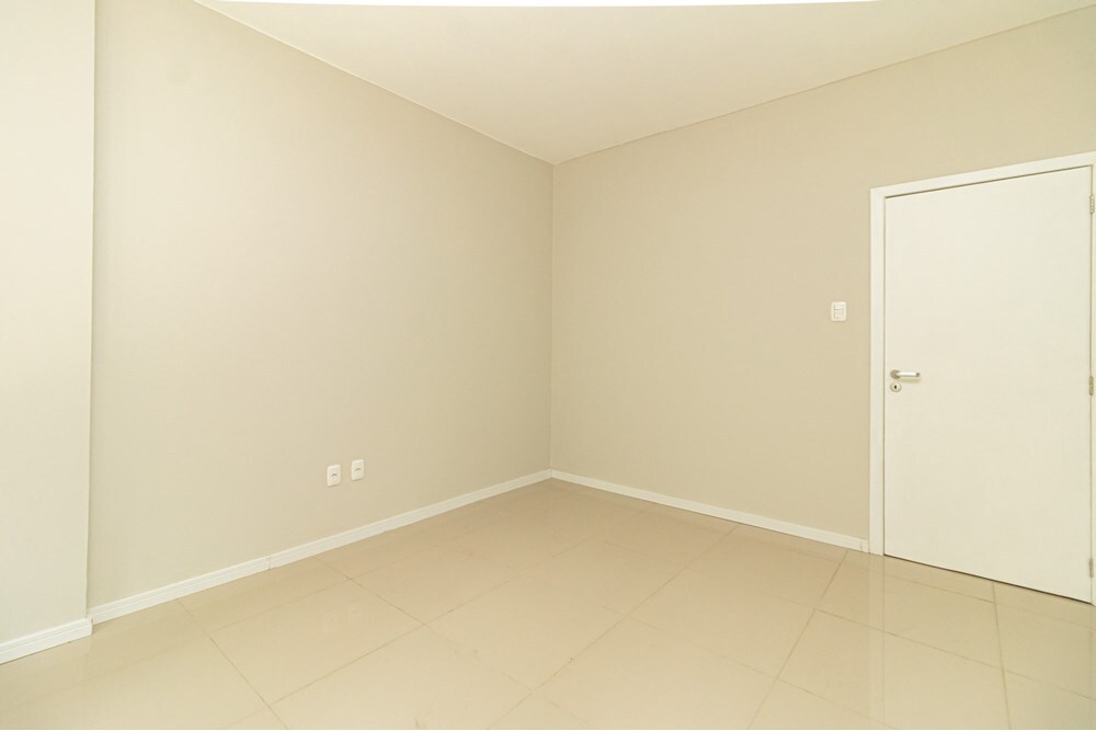 Residencial Multifamiliar de 3 quartos, 147m² no bairro Moinhos de Vento, em Porto Alegre | Eu Corretor