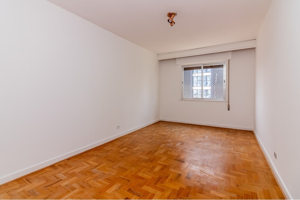 AJG 578 Apto 601721013-22 - REMAX Front Exclusividades AJG 578 Apto 601721013-22 - REMAX Front Exclusividades