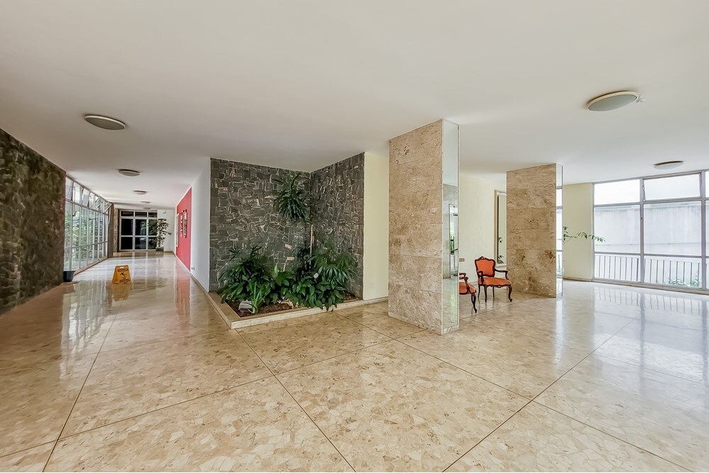 AJG 578 Apto 601721013-22 - REMAX Front Exclusividades AJG 578 Apto 601721013-22 - REMAX Front Exclusividades