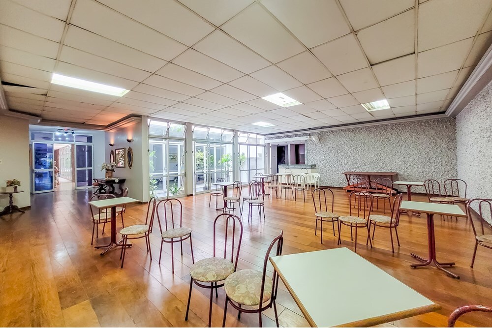 AJG 578 Apto 601721013-22 - REMAX Front Exclusividades AJG 578 Apto 601721013-22 - REMAX Front Exclusividades