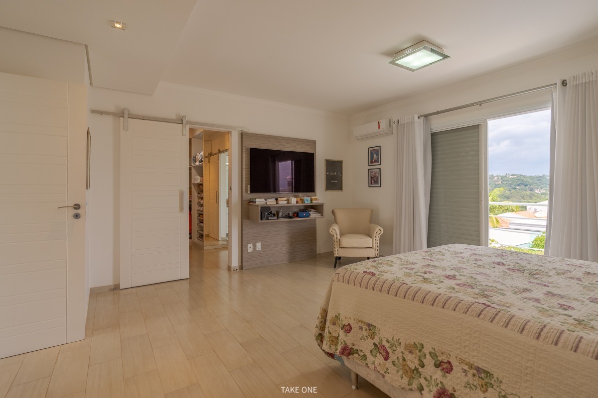 Residencial Multifamiliar de 5 quartos, 499m² no bairro Marambaia, em Vinhedo | Eu Corretor