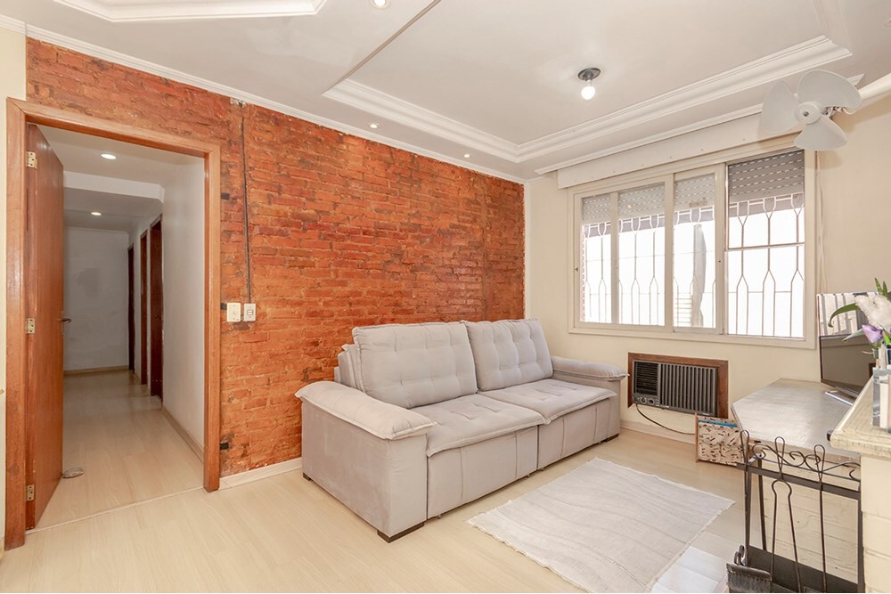 Residencial Multifamiliar de 4 quartos, 381m² no bairro Camaquã, em Porto Alegre | Eu Corretor