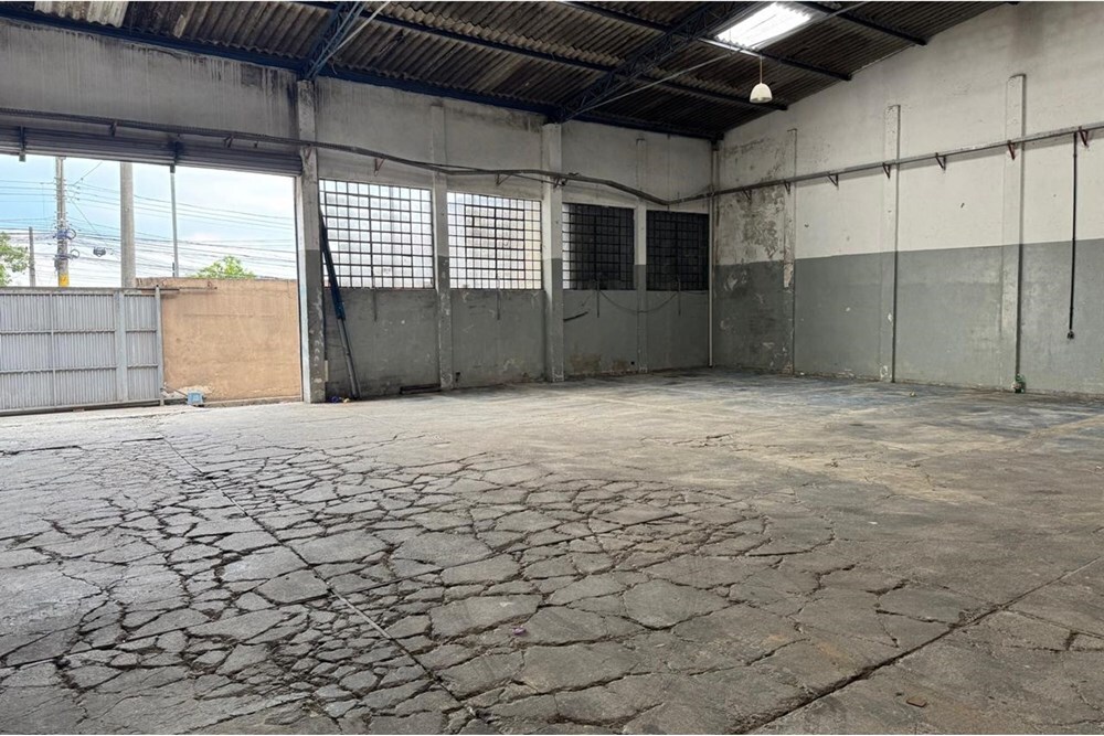 JVDVL 294 Pavilhão 601481005-176 - REMAX Comunità Exclusividades