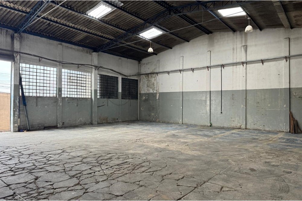 JVDVL 294 Pavilhão 601481005-176 - REMAX Comunità Exclusividades