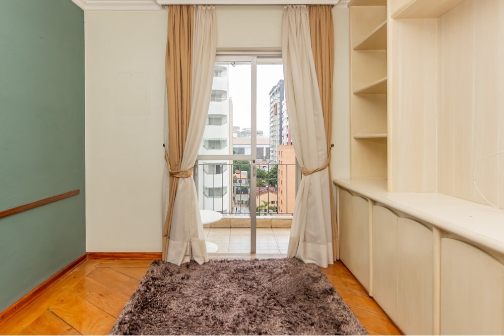Residencial Multifamiliar de 3 quartos, 165m² no bairro Moema, em São Paulo | Eu Corretor