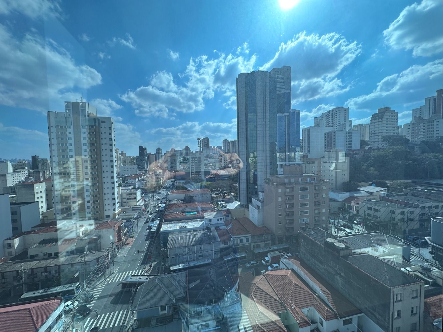 Vari Santana Sala CJ0692 - Oui Imóveis Exclusividades