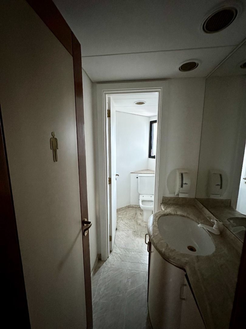 Vari Santana Sala CJ0694 - Oui Imóveis Exclusividades