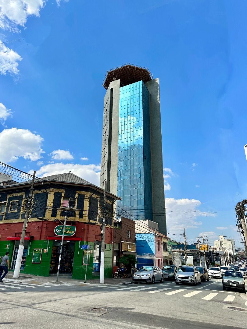 Vari Santana Sala CJ0690 - Oui Imóveis Exclusividades