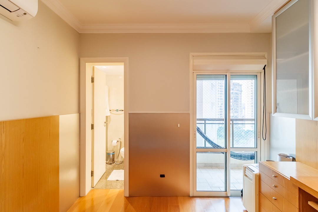 Residencial Multifamiliar de 3 quartos, 225m² no bairro Jardim Fonte do Morumbi, em São Paulo | Eu Corretor