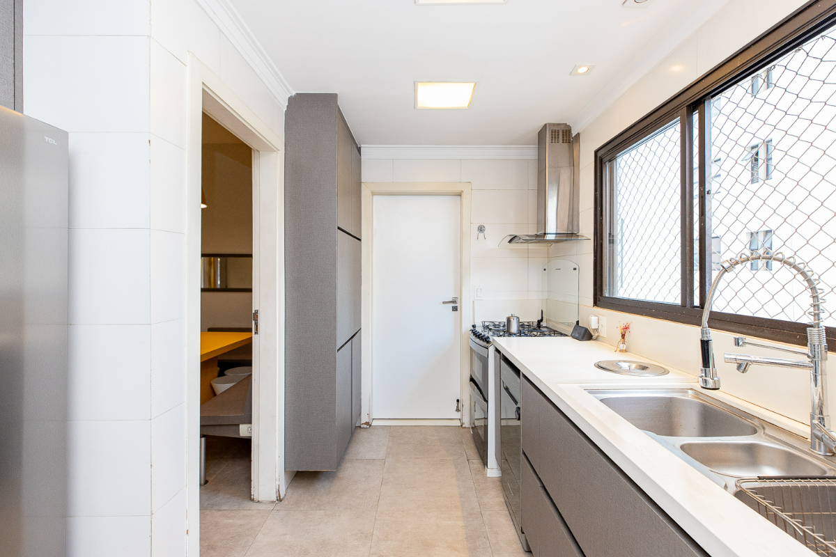 Residencial Multifamiliar de 3 quartos, 187m² no bairro Campo Belo, em São Paulo | Eu Corretor