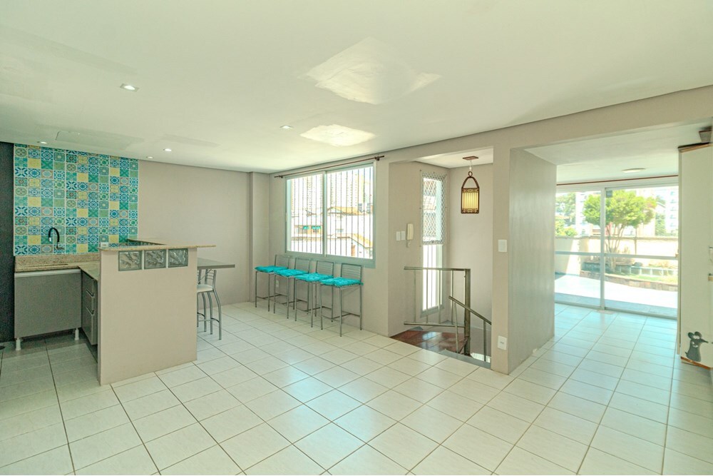 Residencial Multifamiliar de 2 quartos, 139m² no bairro Santana, em Porto Alegre | Eu Corretor
