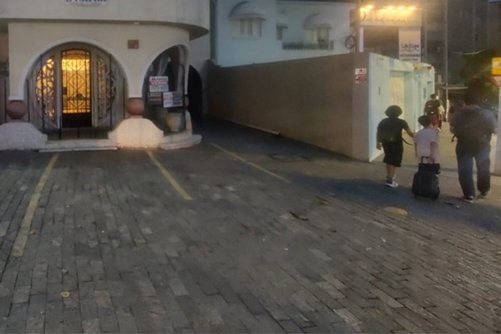 VMT 988 601401020-32 - REMAX Paradisus Exclusividades