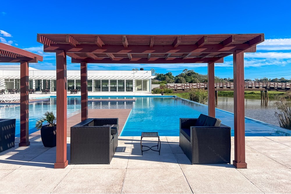 SFADSA 1850 Lote 612651049-20 - REMAX Pillares Exclusividades