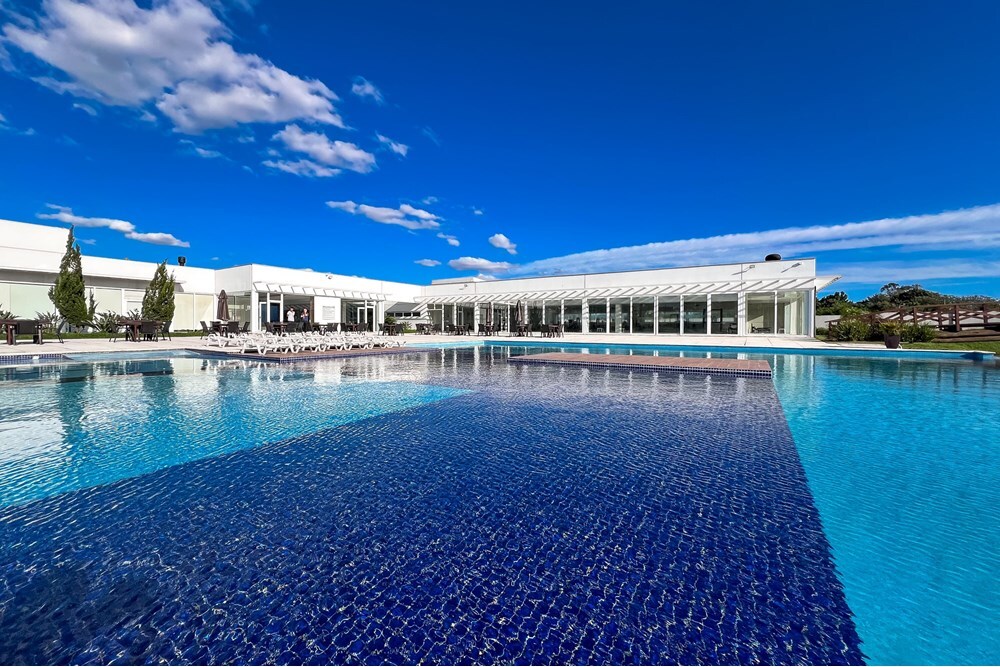 Residencial Multifamiliar de 420m² no bairro Sanga Funda, em Nova Santa Rita | Eu Corretor