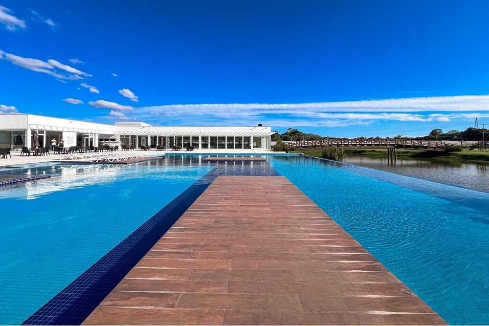 Residencial Multifamiliar de 420m² no bairro Sanga Funda, em Nova Santa Rita | Eu Corretor