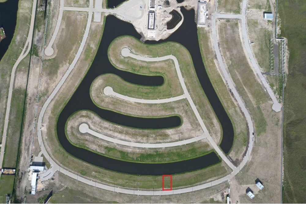 Residencial Multifamiliar de 311m² | Eu Corretor