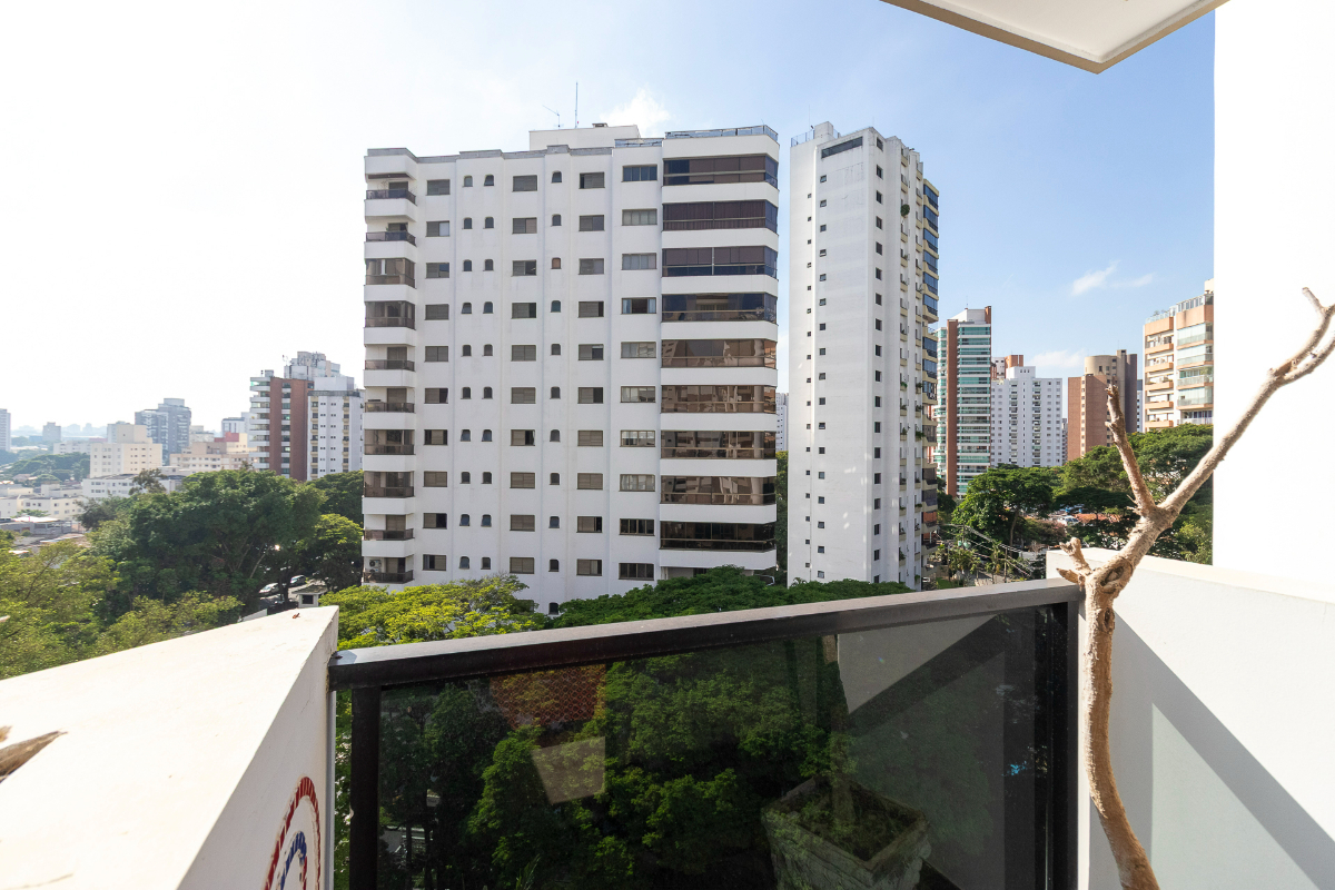 Residencial Multifamiliar de 4 quartos, 255m² no bairro Campo Belo, em São Paulo | Eu Corretor