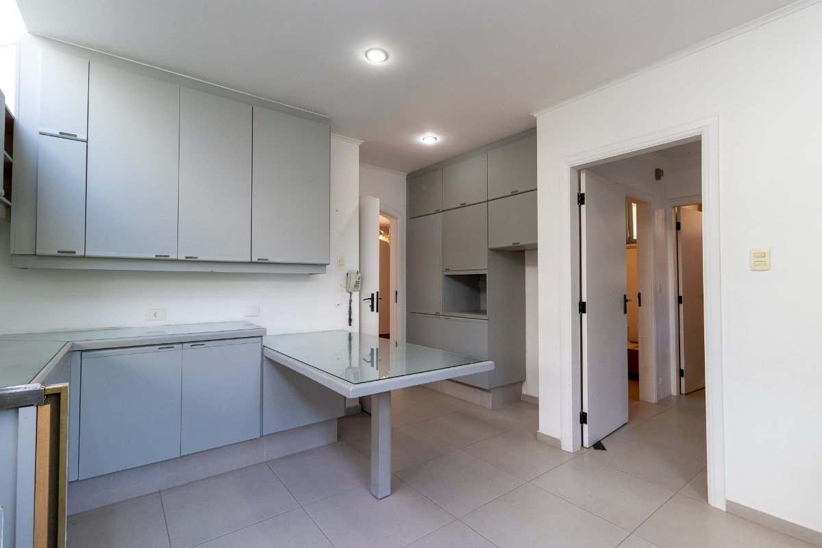 Residencial Multifamiliar de 4 quartos, 260m² no bairro Jardim Morumbi, em São Paulo | Eu Corretor