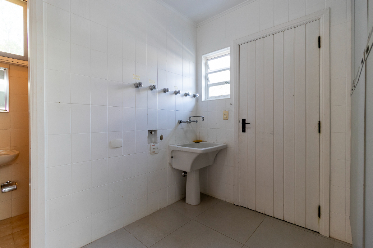 Residencial Multifamiliar de 4 quartos, 260m² no bairro Jardim Morumbi, em São Paulo | Eu Corretor