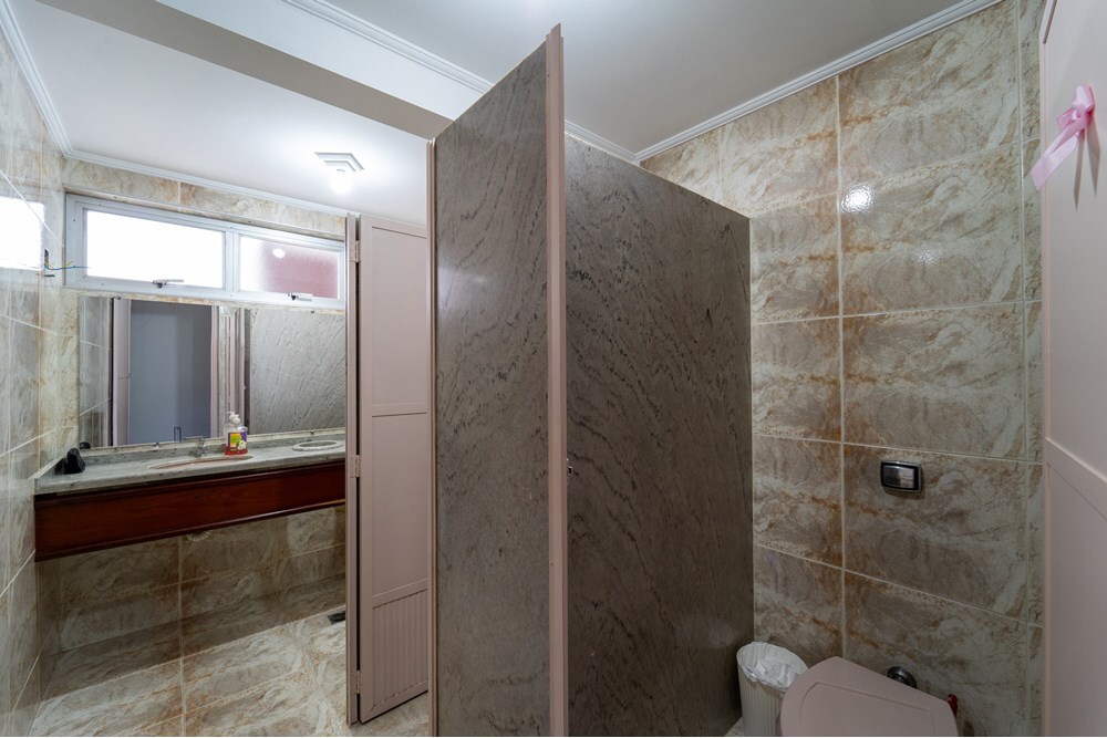 HFT 1 Sala 690591006-62 - REMAX Máxima Exclusividades