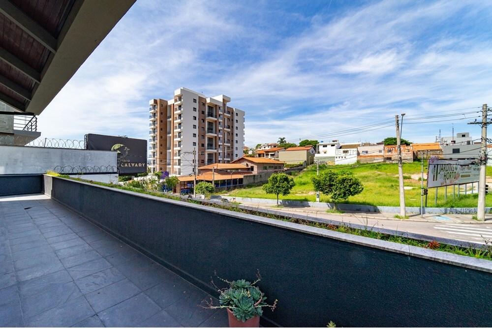 HFT 1 Sala 690591006-62 - REMAX Máxima Exclusividades