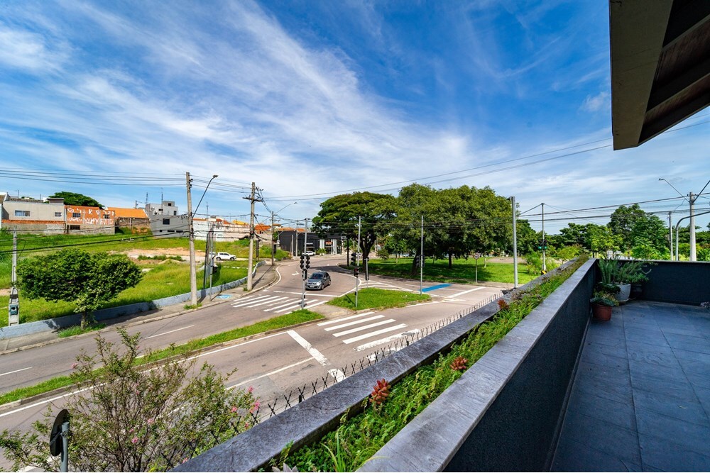 HFT 1 Sala 690591006-62 - REMAX Máxima Exclusividades