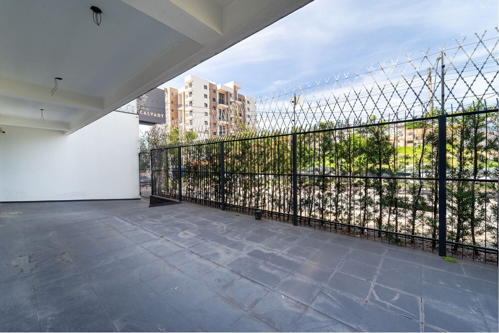 HFT 1 Sala 690591006-62 - REMAX Máxima Exclusividades