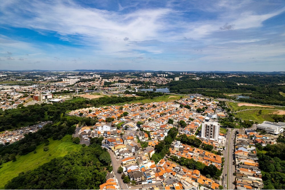 HFT 1 Sala 690591006-62 - REMAX Máxima Exclusividades